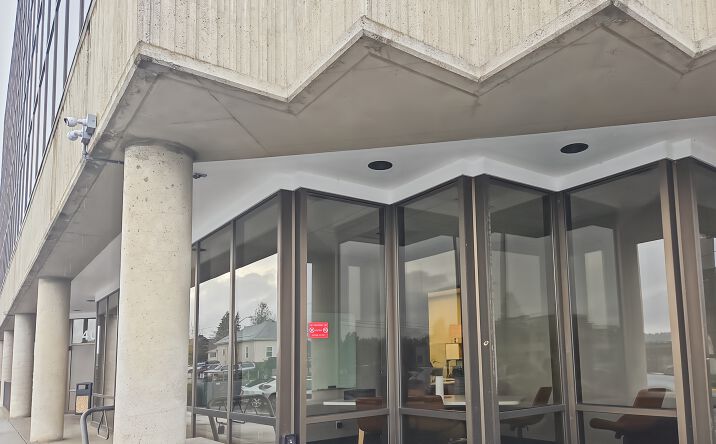 Pictures of Office property located at 400 Warren Ave, Suite 450, 4th Floor, Bremerton, WA 98337 for lease - image #1
