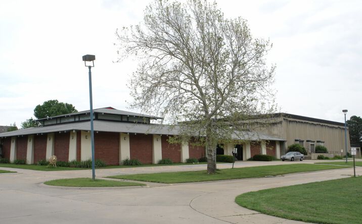 Pictures of Office, Special Purpose property located at 9112 E Central Ave, Wichita, KS 67206 for lease - image #1