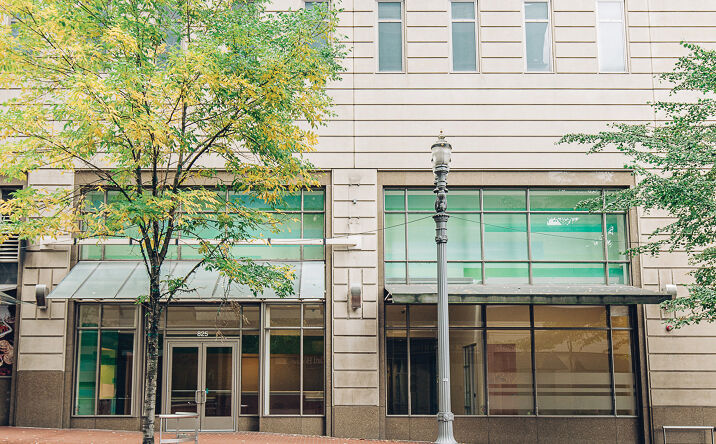 Pictures of Retail, Office property located at 825 SW 5th Ave, Portland, OR 97204 for lease - image #1