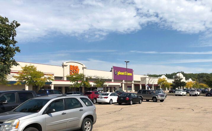 Pictures of Retail property located at 2600 W College Ave, Appleton, WI 54914 for lease - image #1