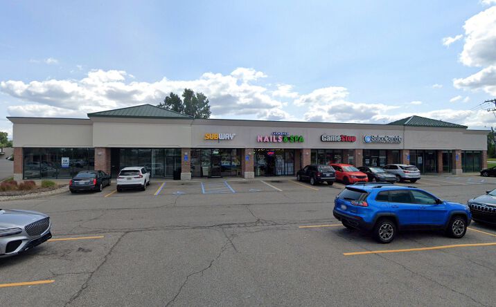 Pictures of Retail property located at 23495 Eureka Rd, Taylor, MI 48180 for lease - image #1