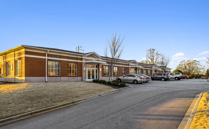 Pictures of Office property located at 433 SE Main St, Simpsonville, SC 29681 for sales - image #1