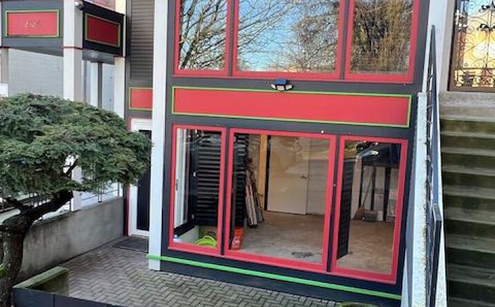 Pictures of Office property located at 2328 NW Everett St, Portland, OR 97210 for lease - image #1