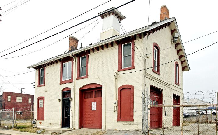 Pictures of Retail, Office property located at 2217 Franklin St, Detroit, MI 48207 for lease - image #1