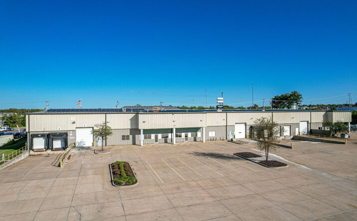 Pictures of Retail, Office, Industrial property located at 1714 Commerce Ct Ste B, Columbia, MO 65202 for lease - image #1