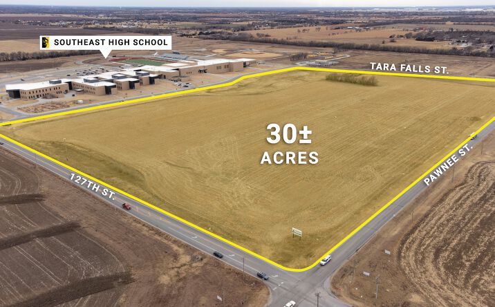 Pictures of Land property located at 11933 E Pawnee St and 127th St, Wichita, KS 67207 for sales - image #1