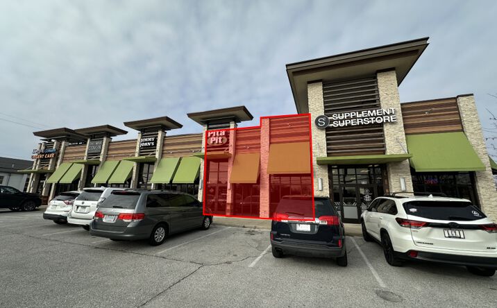 Pictures of Retail property located at 3233 E Sunshine St, Springfield, MO 65804 for lease - image #1
