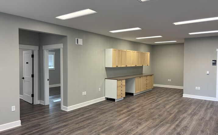 Pictures of Office, Special Purpose property located at 2941 NW U.S. 101, Lincoln City, OR 97367 for lease - image #1