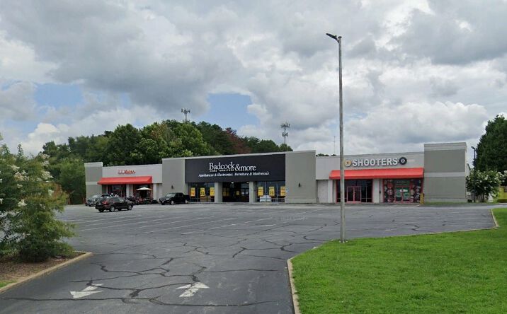 Pictures of Retail property located at 3407-B W Gate City Blvd, Greensboro, NC 27407 for lease - image #1