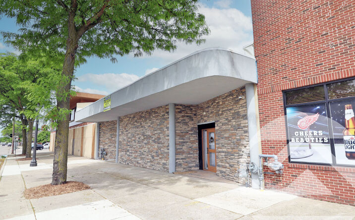 Pictures of Retail, Office property located at 6560 Allen Rd, Allen Park, MI 48101 for lease - image #1