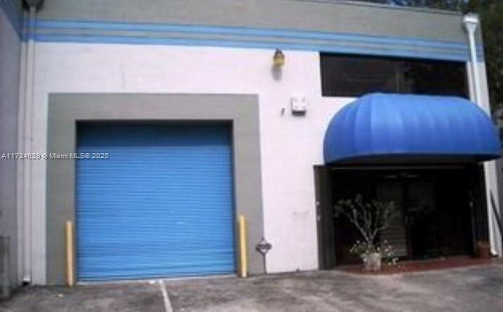 Pictures of Industrial property located at 1801 NW 93rd Ave, Doral, FL 33172 for lease - image #1