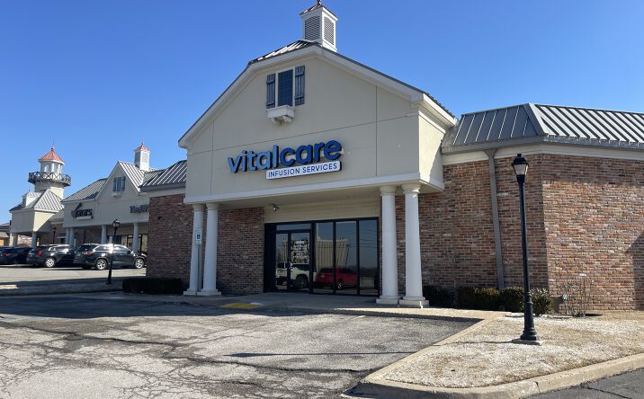 Pictures of Retail, Office property located at 7101 S Yale Ave, Tulsa, OK 74136 for lease - image #1
