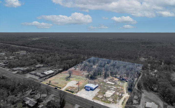 Pictures of Land property located at 2905 US-80, Mineola, TX 75773 for lease - image #1