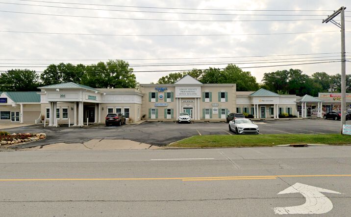 Pictures of Office property located at 175 N Leavitt Rd, Amherst, OH 44001 for lease - image #1