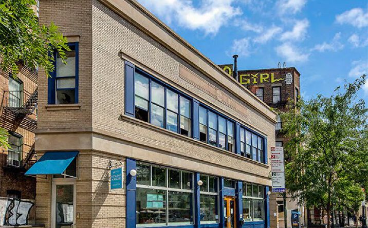 Pictures of Retail, Office, Restaurant property located at 137 7th Ave S, New York, NY 10014 for lease - image #1