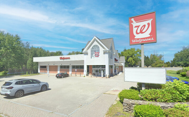 Pictures of Retail property located at 90 Derry Rd, Hudson, NH 03051 for sales - image #1