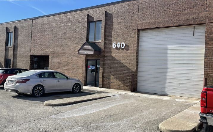 Pictures of Industrial property located at 640 Pond Dr, Wood Dale, IL 60191 for lease - image #1