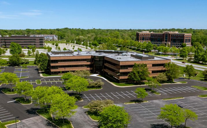 Pictures of Office property located at 9960 Corporate Campus Dr, Louisville, KY 40223 for sales - image #1