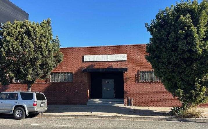 Pictures of Office, Industrial property located at 2672 S La Cienega Blvd, Los Angeles, CA 90034 for lease - image #1