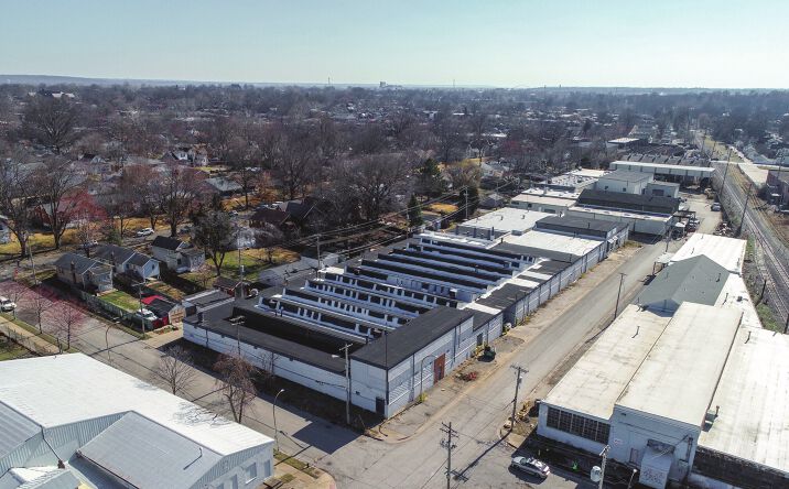 Pictures of Industrial property located at 5206 S 38th St, St. Louis, MO 63116 for lease - image #1