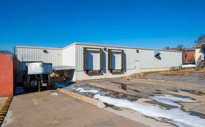 Pictures of Industrial property located at 115 Miller St, Broadway, VA 22815 for lease - image #1