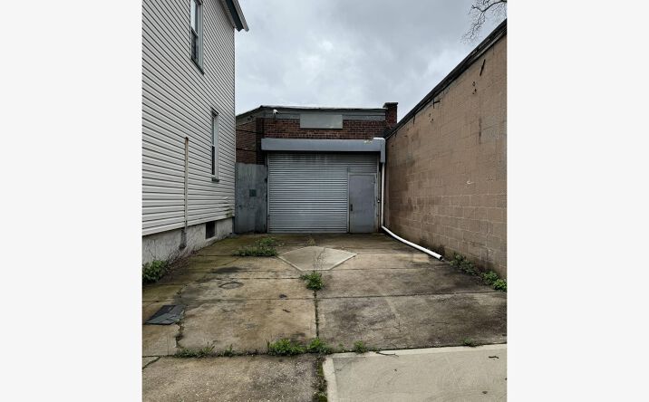 Pictures of Industrial property located at 136 Prospect St, Staten Island, NY 10304 for lease - image #1