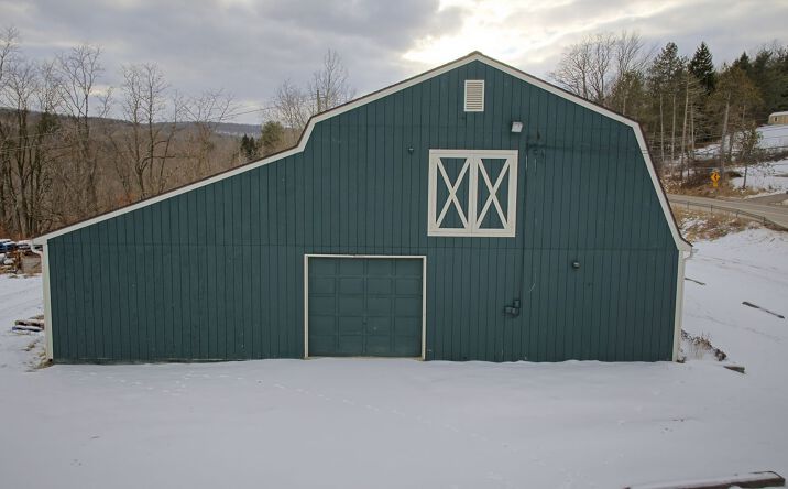 Pictures of Retail property located at 2001 Hawleyton Rd, Binghamton, NY 13903 for lease - image #1