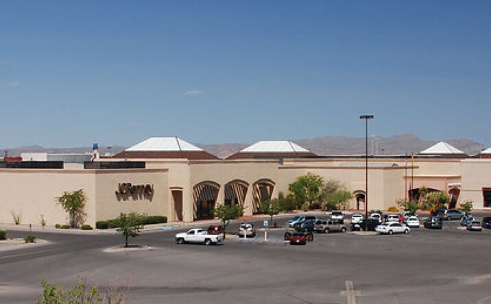 Pictures of Retail property located at 700 S Telshor Blvd, Las Cruces, NM 88011 for lease - image #1