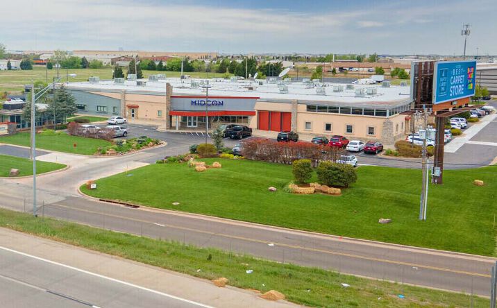 Pictures of Office, Land property located at 13431 Broadway Ext, Oklahoma City, OK 73114 for lease - image #1