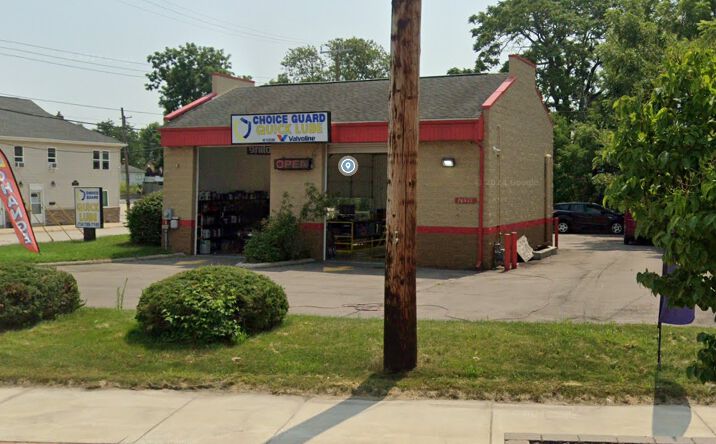Pictures of Retail property located at 28915 Telegraph Rd, Flat Rock, MI 48134 for lease - image #1