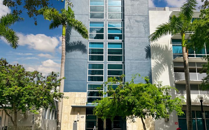 Pictures of Office property located at 429 Lenox Ave., 1st Floor, Miami Beach, FL 33139 for lease - image #1