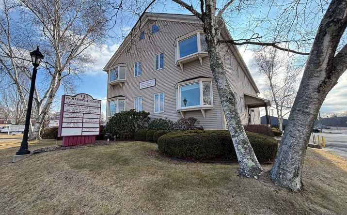 Pictures of Office property located at 133 Mountain Rd, Suffield, CT 06078 for lease - image #1