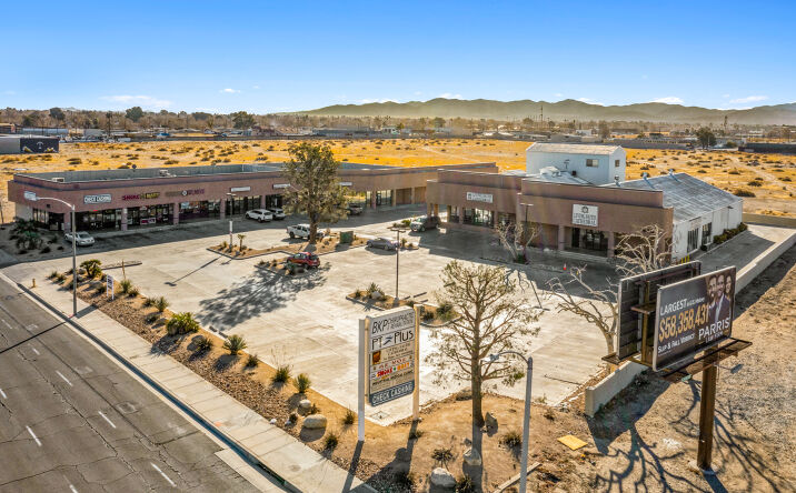 Pictures of Retail, Special Purpose property located at 412 W Ave J, Lancaster, CA 93534 for lease - image #1