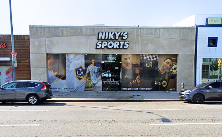 Pictures of Retail property located at 11807 Santa Monica Blvd, Los Angeles, CA 90025 for lease - image #1