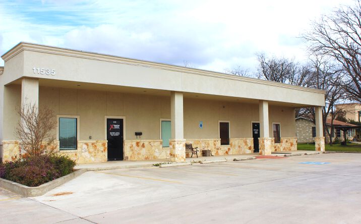 Pictures of Retail property located at 11535 Galm Rd, San Antonio, TX 78254 for lease - image #1