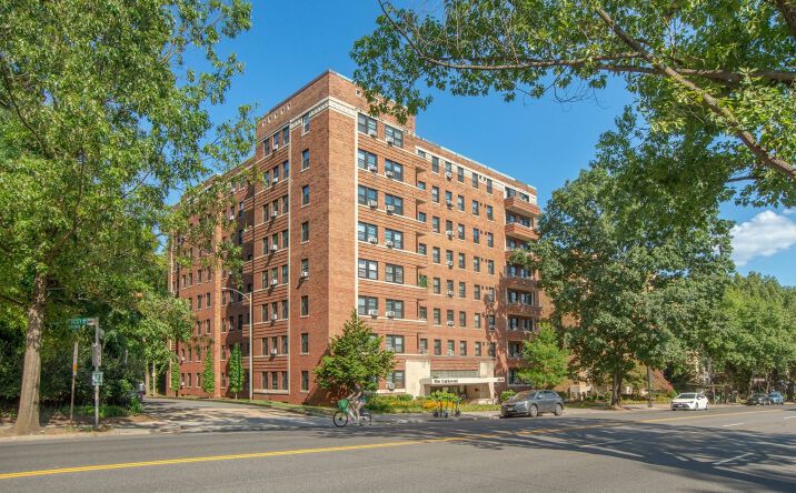 Pictures of Office property located at 2929 Connecticut Ave NW, Washington, DC 20008 for lease - image #1
