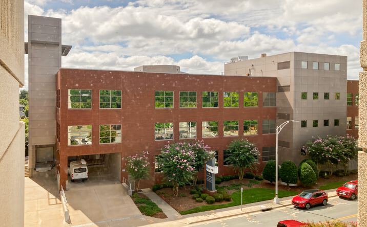 Pictures of Office property located at 500 S Main St, Suite 300, Burlington, NC 27215 for lease - image #1