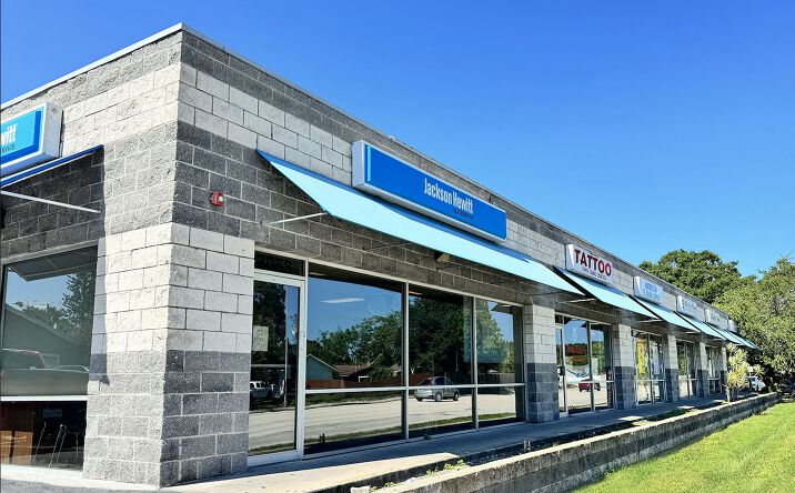 Pictures of Retail, Office, Restaurant property located at 3048 17th St, Sarasota, FL 34234 for lease - image #1