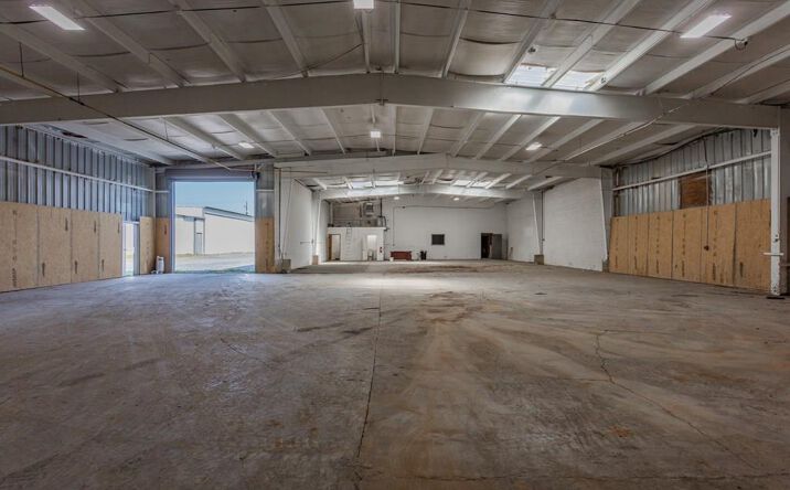 Pictures of Industrial property located at 447 Virgil Dr Unit B, Dalton, GA 30721 for lease - image #1