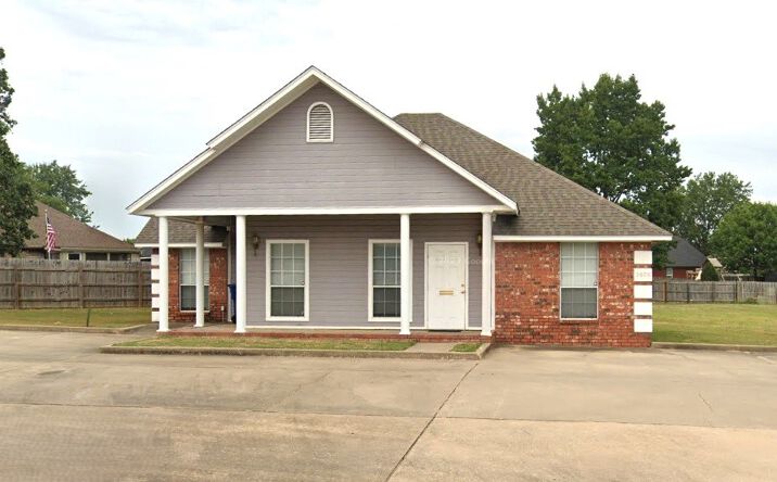 Pictures of Retail, Office property located at 3905 Brooken Hill Dr, Fort Smith, AR 72908 for lease - image #1