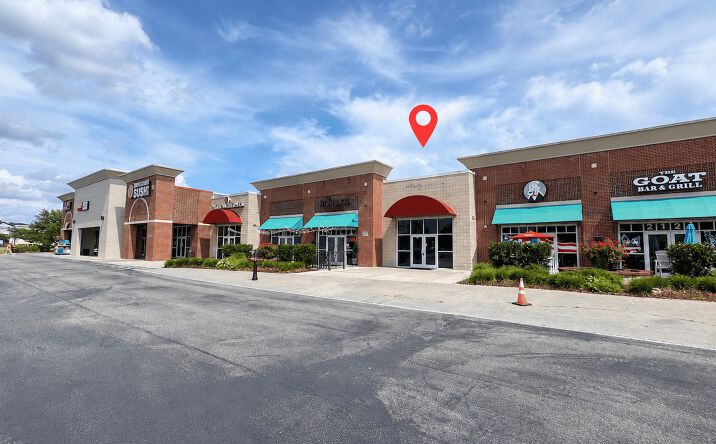Pictures of Retail property located at 2128 Oakheart Road, Myrtle Beach, SC 29579 for lease - image #1