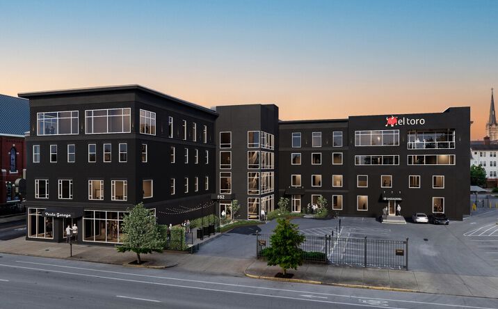 Pictures of Retail, Office, Restaurant property located at 552 E Market St, Louisville, KY 40202 for lease - image #1