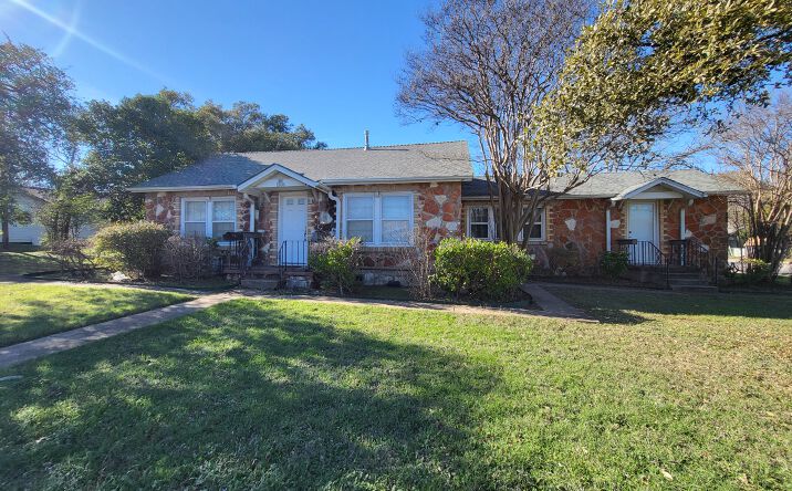Pictures of Office property located at 1306 N Main St, Belton, TX 76513 for lease - image #1