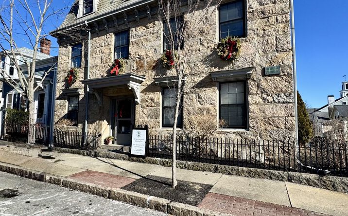 Pictures of Office property located at 150 8th St, New Bedford, MA 02740 for sales - image #1