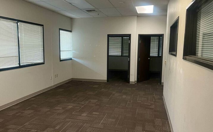 Pictures of Office property located at 3120 Freeboard Dr, West Sacramento, CA 95691 for lease - image #1