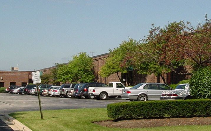 Pictures of Industrial property located at 2816 Centre Cir, Downers Grove, IL 60515 for lease - image #1