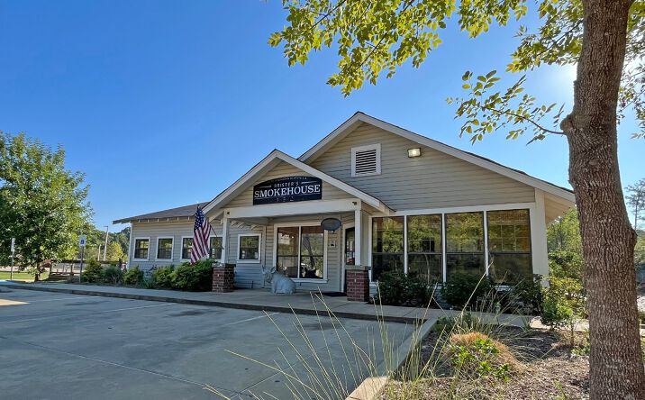 Pictures of Retail, Office, Restaurant property located at 1420 Cooktown Rd, Ruston, LA 71270 for lease - image #1