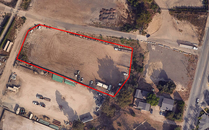 Pictures of Land property located at 2701 N Ventura Ave, Ventura, CA 93001 for lease - image #1