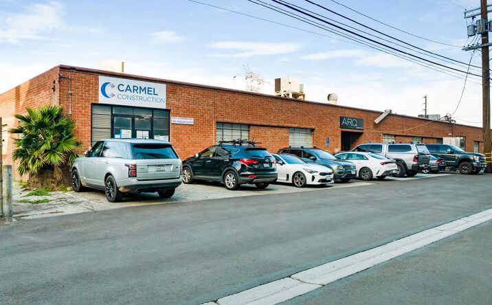 Pictures of Industrial property located at 3221 S La Cienega Blvd, Los Angeles, CA 90016 for sales - image #1