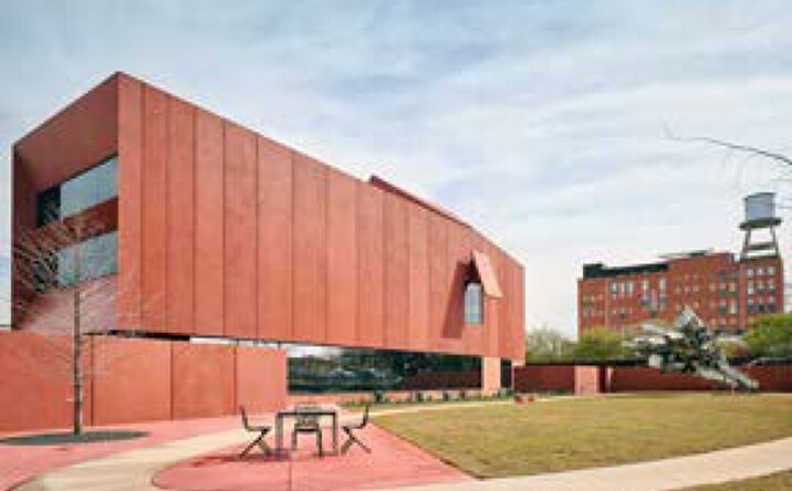 Pictures of Retail, Office, Restaurant property located at 1010 S Flores St, San Antonio, TX 78204 for lease - image #1